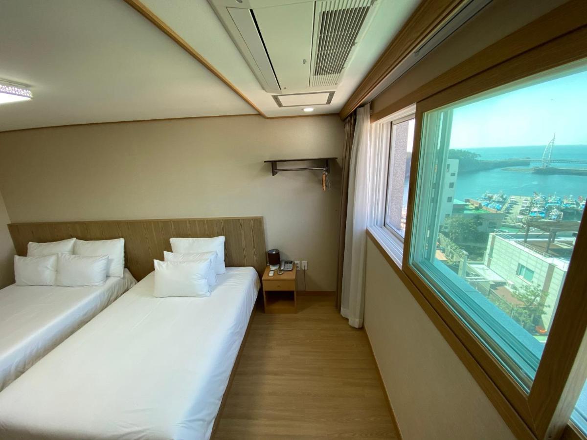 Seogwipo Dongwon Hotel エクステリア 写真